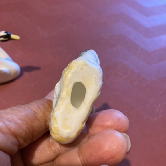 Bone China swan figurines - Picture 4 of 7